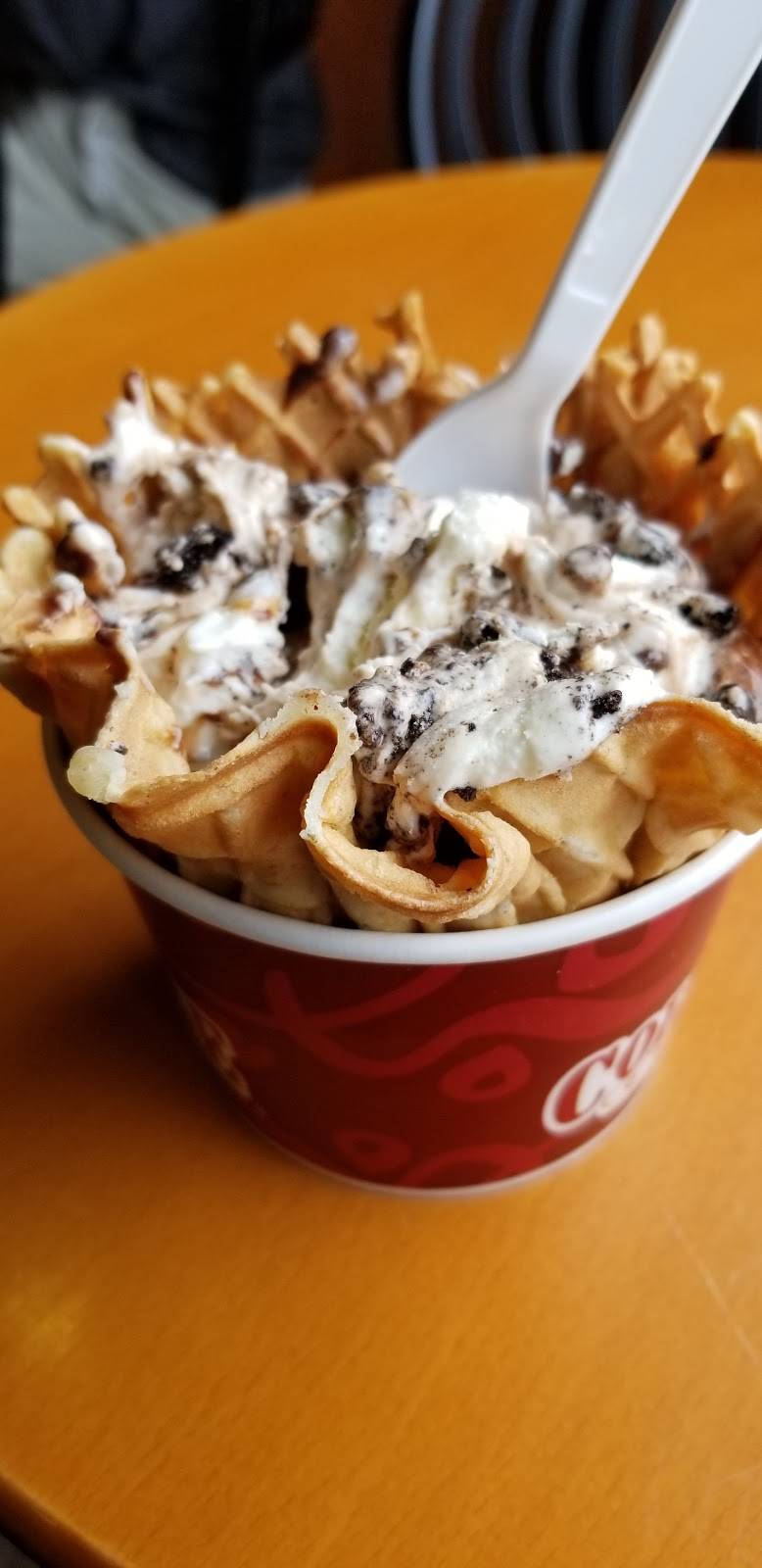 Cold Stone Creamery | bakery | 2530 Aramingo Ave, Philadelphia, PA 19125, USA | 2157394168 OR +1 215-739-4168