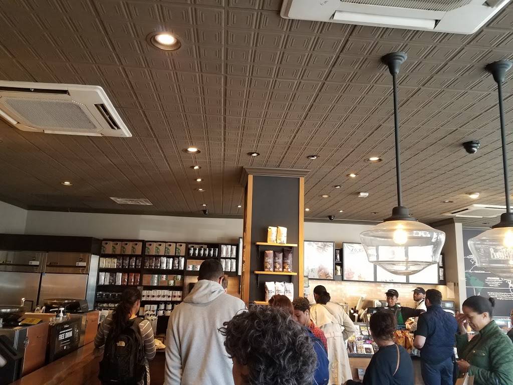 Starbucks | cafe | 4761 Broadway, New York, NY 10040, USA | 2123043632 OR +1 212-304-3632