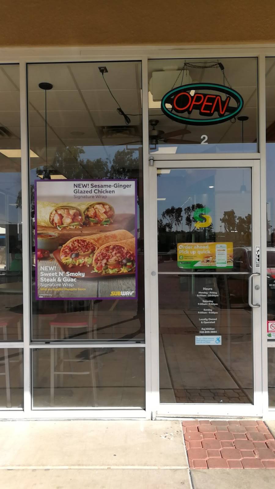 Subway | restaurant | Main Street Marketplace, 1911 W Main St #1, Mesa, AZ 85201, USA | 4809641901 OR +1 480-964-1901