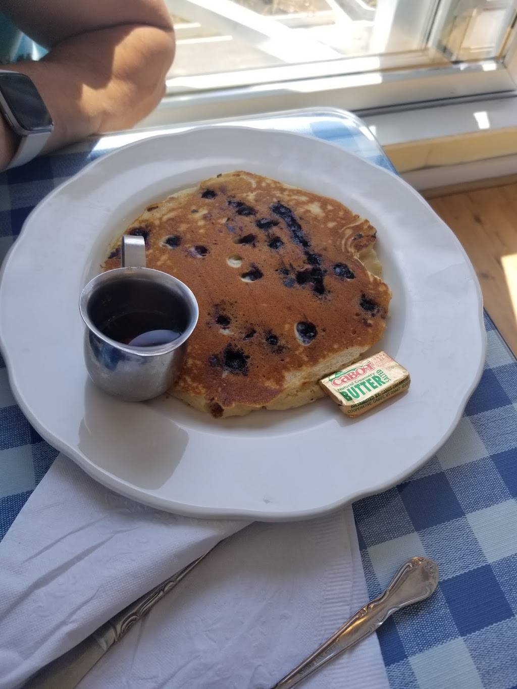 Bridge Street Cafe | restaurant | 4 Bridge St, Boothbay Harbor, ME 04538, USA | 2076337447 OR +1 207-633-7447