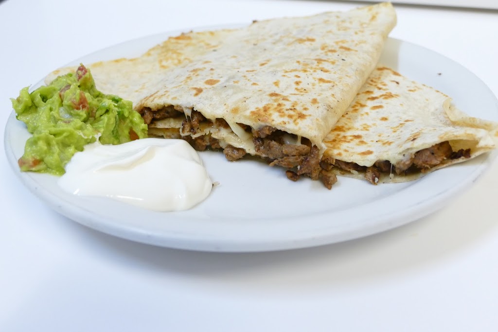 Taqueria Bravo (Willits) | restaurant | 235 S Main St, Willits, CA 95490, USA | 7074590905 OR +1 707-459-0905