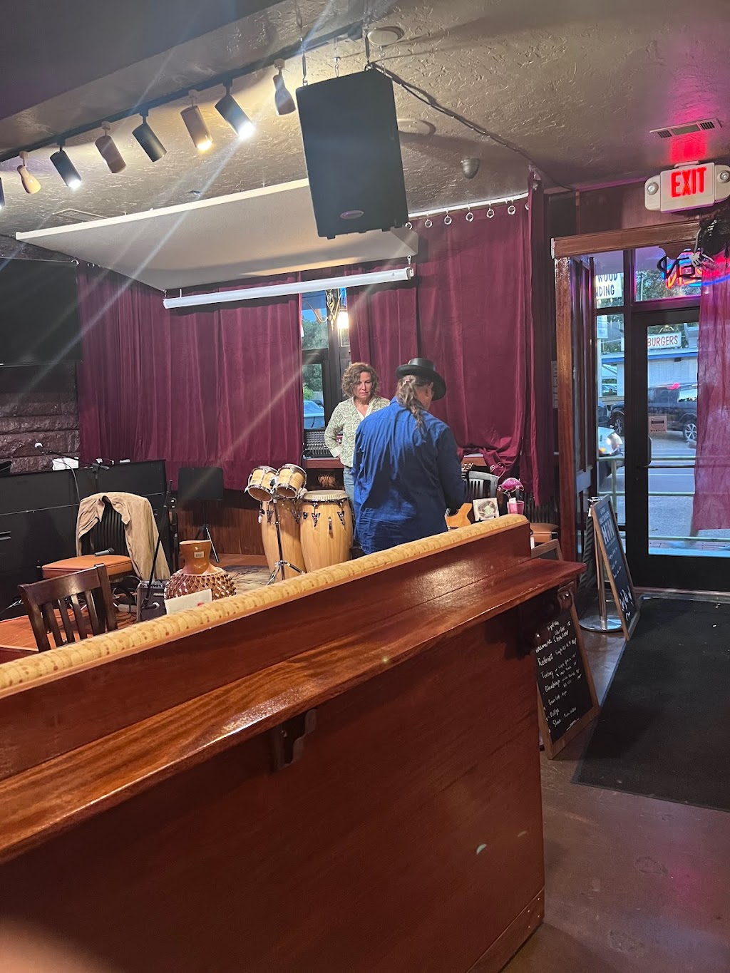 THE BREWERS ARMS | restaurant | 5815 Live Oak St, Dallas, TX 75214, USA | 2143705815 OR +1 214-370-5815