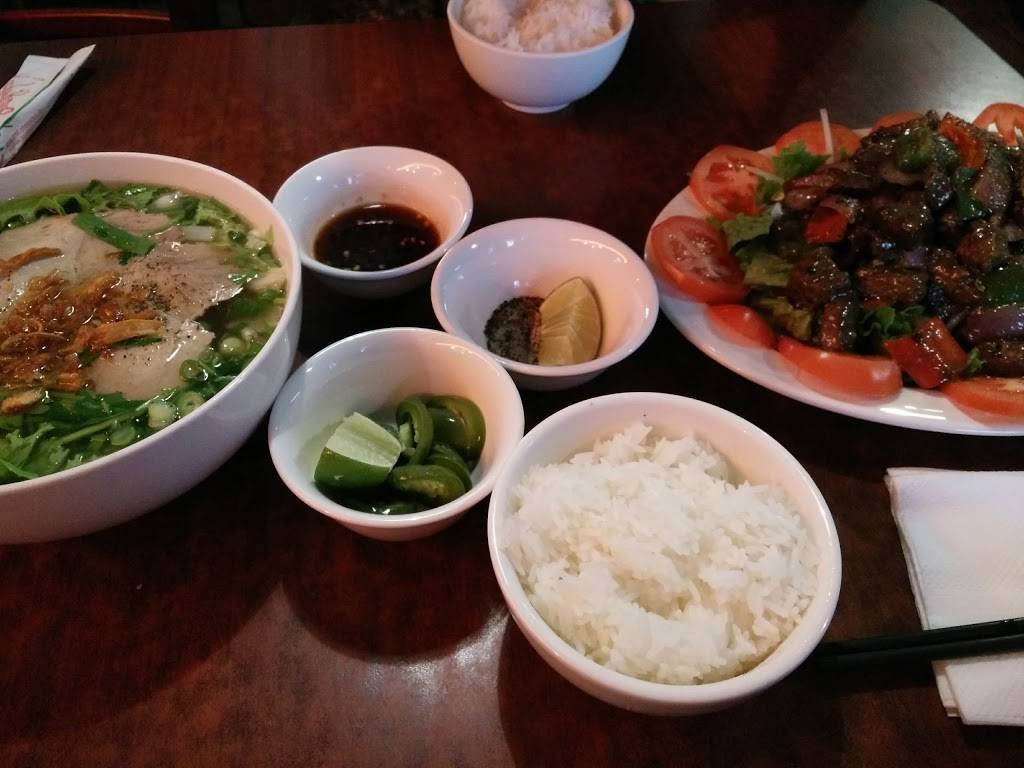 Billiard Hoang | restaurant | 3220 S Hudson St, Seattle, WA 98118, USA | 2067232054 OR +1 206-723-2054