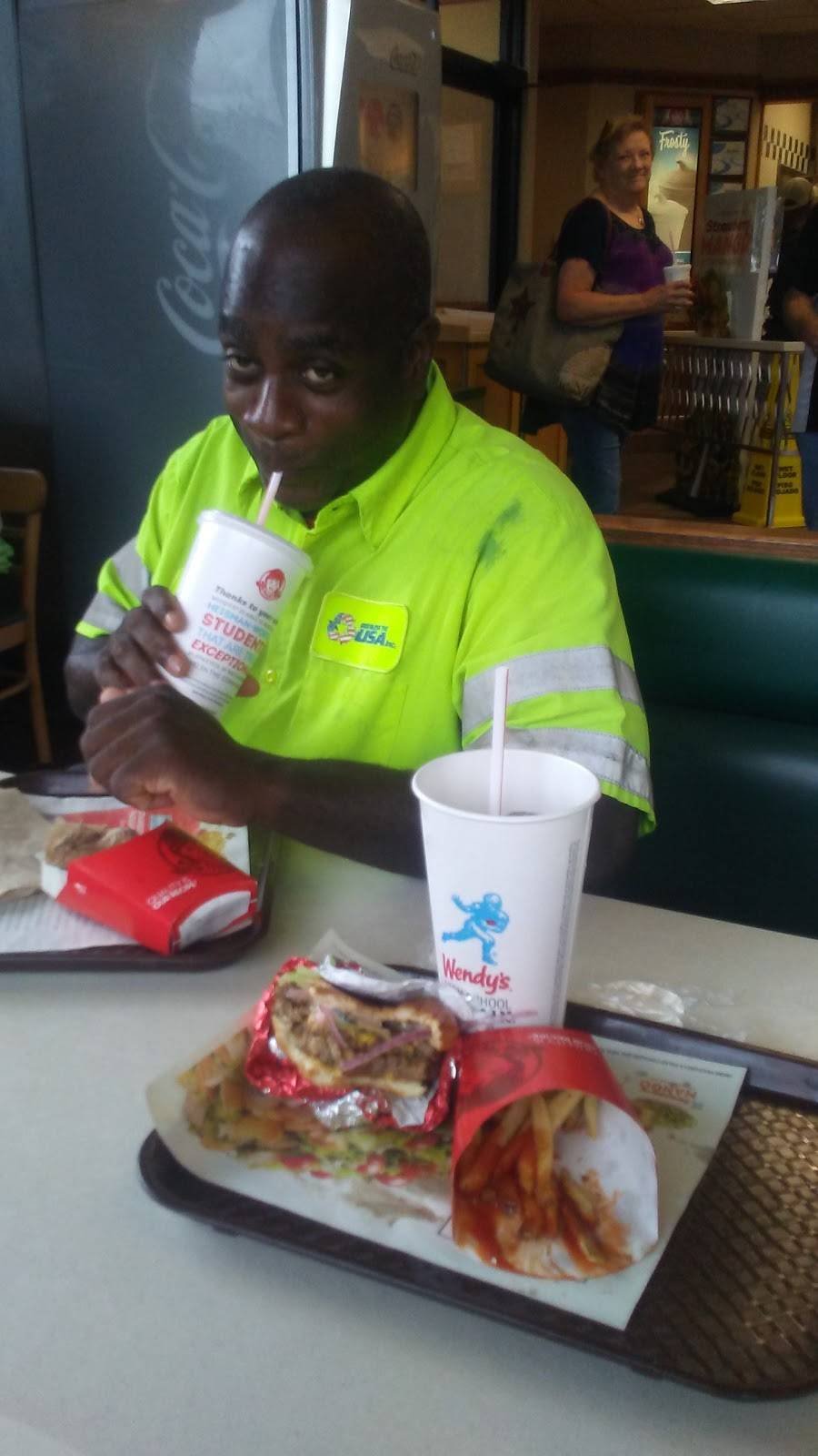 Wendys | restaurant | 16055 Johnston Rd, Charlotte, NC 28277, USA | 7047526461 OR +1 704-752-6461