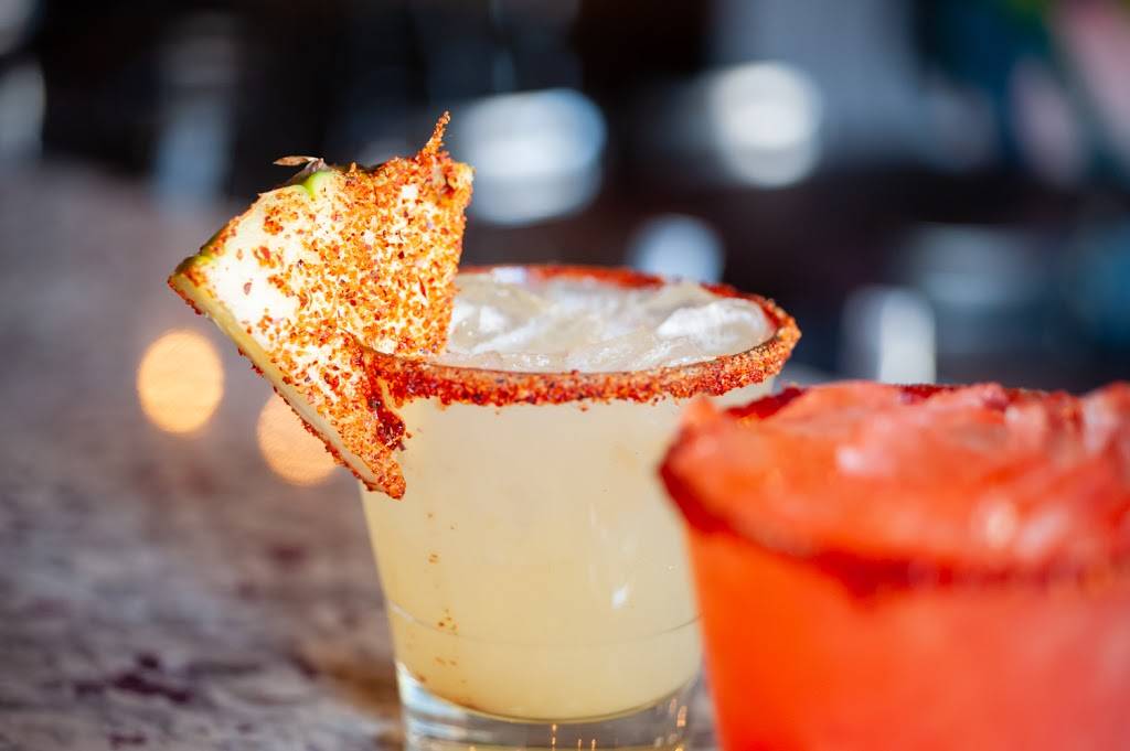 La Mejikana | restaurant | 1820 S Ashland Ave, Chicago, IL 60608, USA | 3128775400 OR +1 312-877-5400