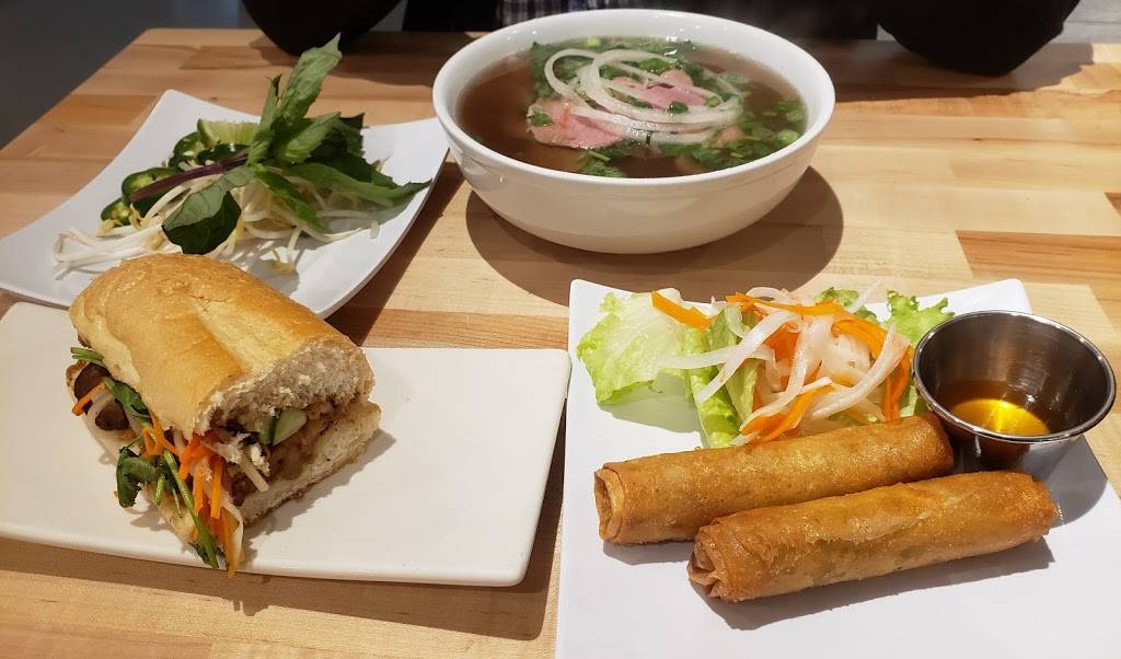 Souper Pho Banh Mi | restaurant | 3565 Bridge Rd, Suffolk, VA 23435, USA | 7573357968 OR +1 757-335-7968