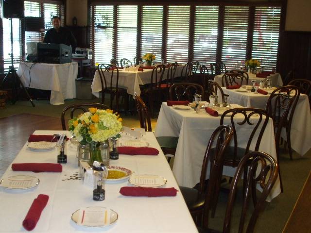 Lamp Post Inn | restaurant | 276 Atlantic City Blvd, Pine Beach, NJ 08741, USA | 7322402211 OR +1 732-240-2211