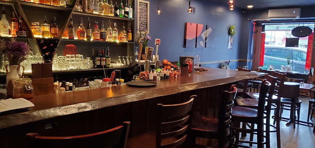 Gan Bei 21 and up | restaurant | 670 S Weller St, Seattle, WA 98104, USA | 2066250408 OR +1 206-625-0408