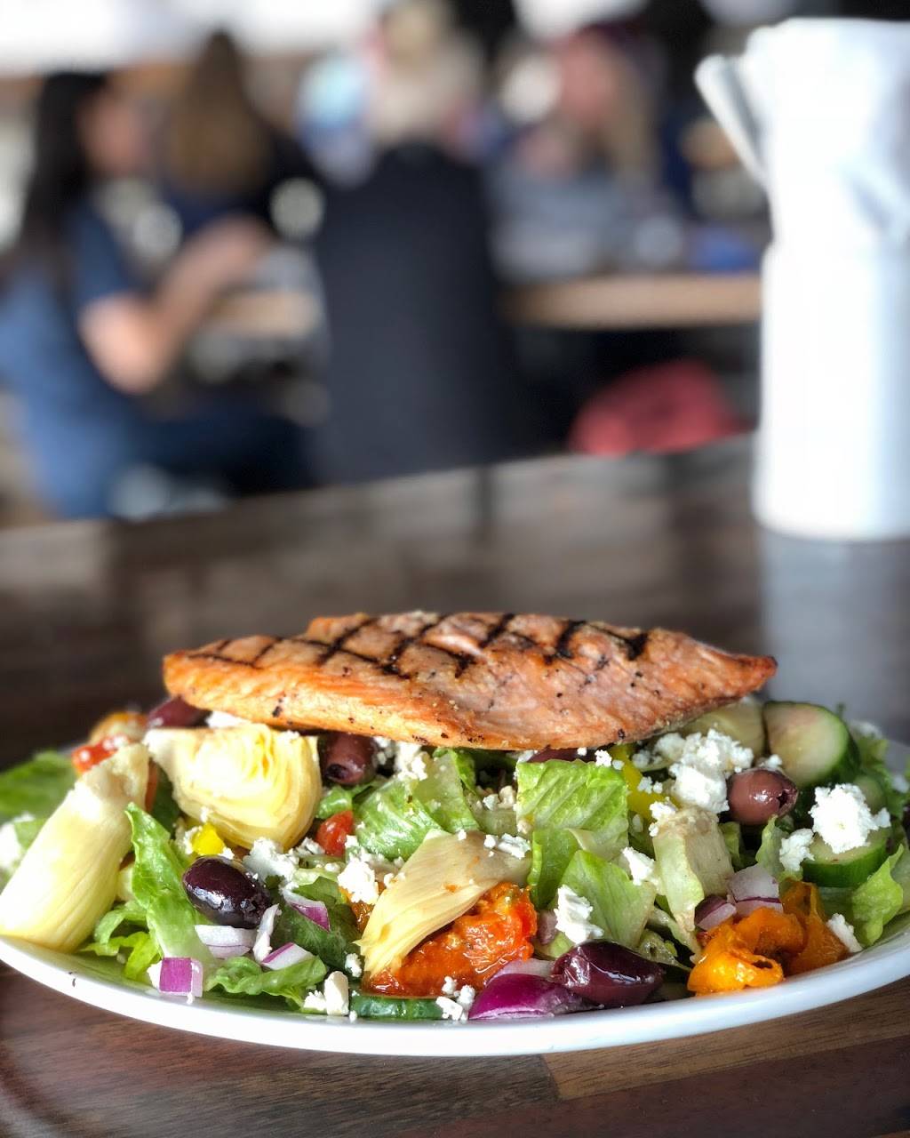 Stanley Beer Hall | restaurant | 2501 Dallas St #100, Aurora, CO 80010, USA | 7207495098 OR +1 720-749-5098