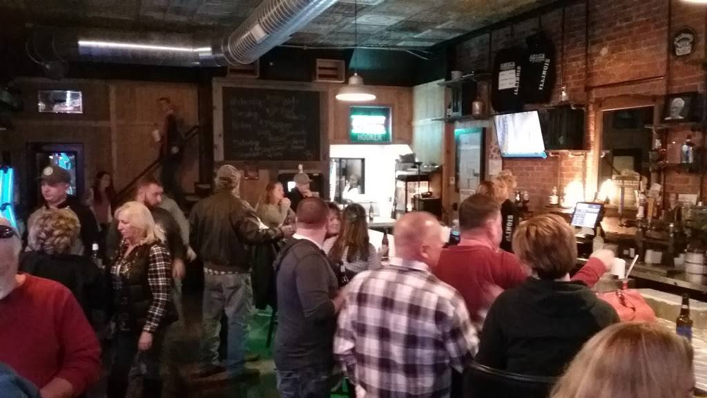 Locals | restaurant | 607 Douglas St, Pawnee, IL 62558, USA | 2176468013 OR +1 217-646-8013