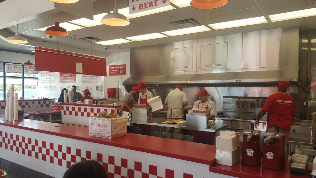 Five Guys | meal takeaway | 3268 Forum Blvd, Fort Myers, FL 33905, USA | 2399364169 OR +1 239-936-4169