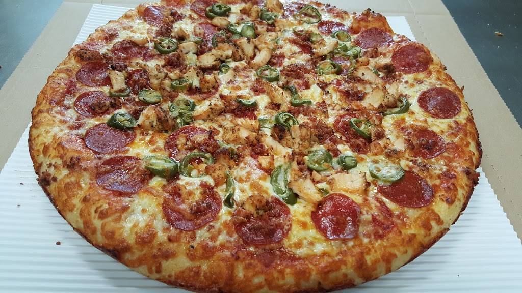 Hometown Pizza | restaurant | 7010 Gateway Park Dr, Village of Clarkston, MI 48346, USA | 2486204100 OR +1 248-620-4100