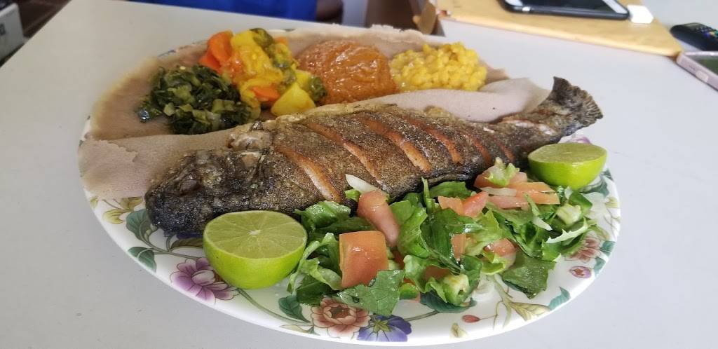 Lucy Ethiopian restaurant | restaurant | 2018 W Washington Blvd, Los Angeles, CA 90018, USA | 3237950869 OR +1 323-795-0869