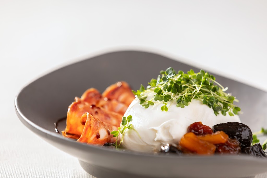 Willows Kitchen & Wine Bar | restaurant | 1752 AZ-179, Sedona, AZ 86336, USA | 9282035936 OR +1 928-203-5936