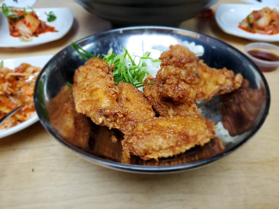 Sari Ramyun | restaurant | 2713 NE Sandy Blvd, Portland, OR 97232, USA | 5038415149 OR +1 503-841-5149