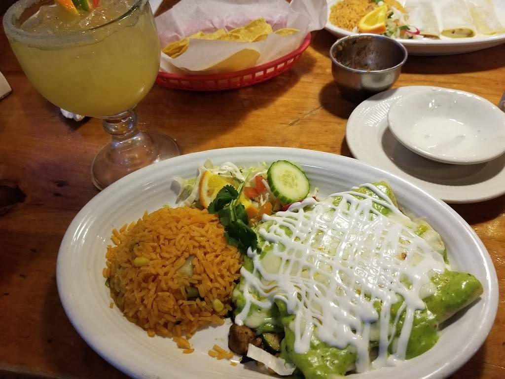 Plaza Agave | restaurant | 8377 E Washington St, Chagrin Falls, OH 44023, USA | 4405431186 OR +1 440-543-1186