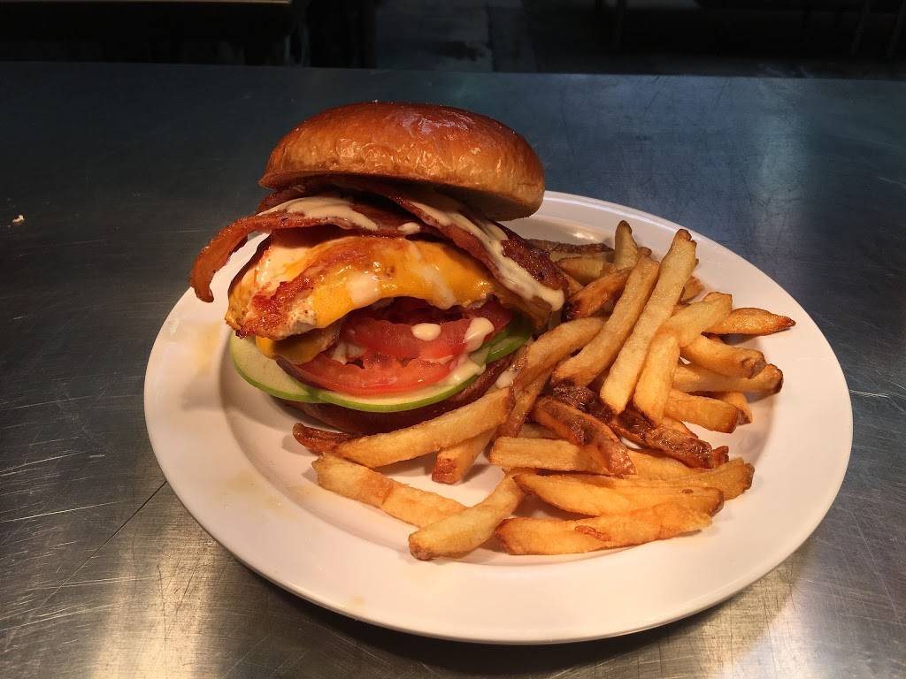 Desert Barn Brewery And Grill | restaurant | 11352 Hesperia Rd, Hesperia, CA 92345, USA | 7609953894 OR +1 760-995-3894