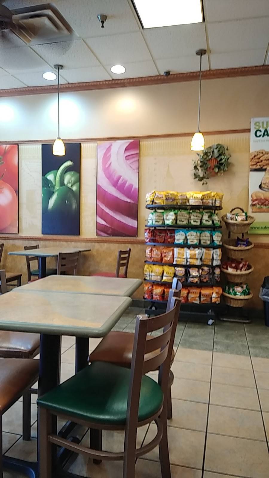 Subway Restaurants | restaurant | 715 E Bell Rd, Phoenix, AZ 85022, USA | 6029422440 OR +1 602-942-2440