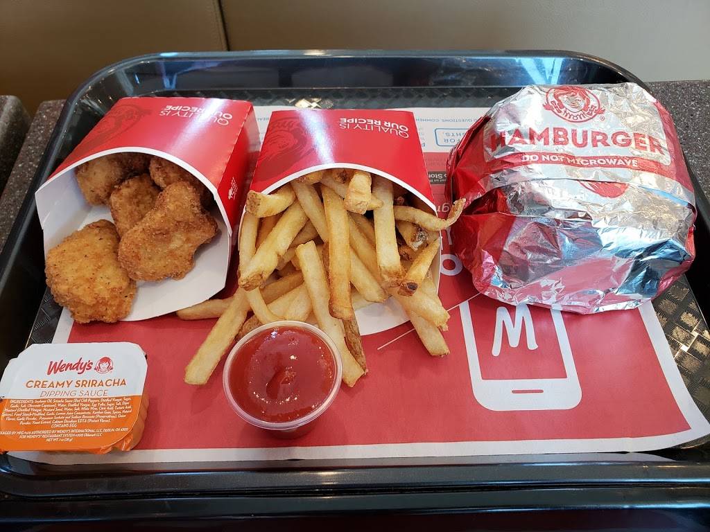 Wendys | restaurant | 11430 Beach Blvd, Stanton, CA 90680, USA | 7146224373 OR +1 714-622-4373