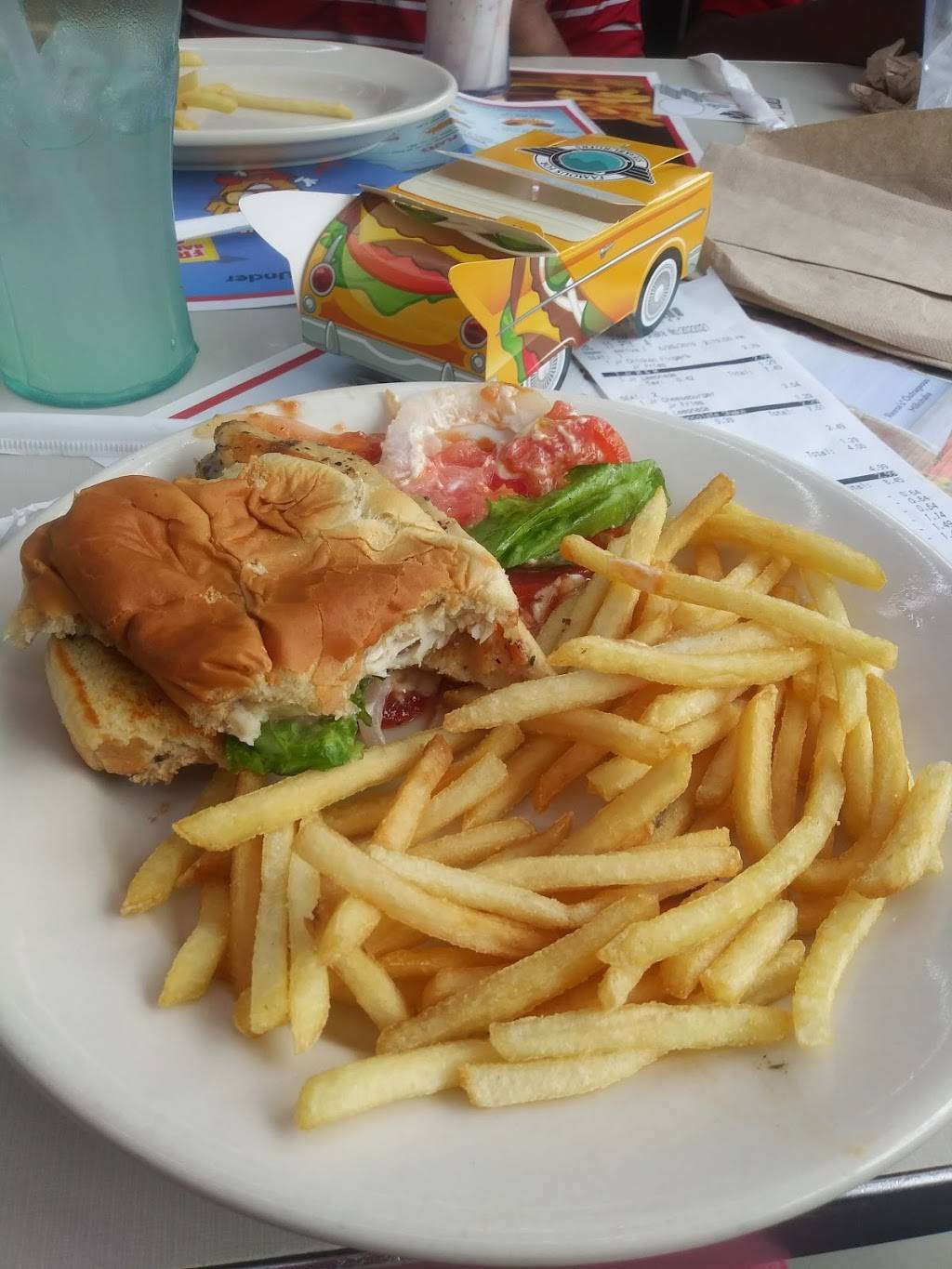 Steak n Shake | restaurant | 6789 Shannon Pkwy, Union City, GA 30291, USA | 6785192447 OR +1 678-519-2447