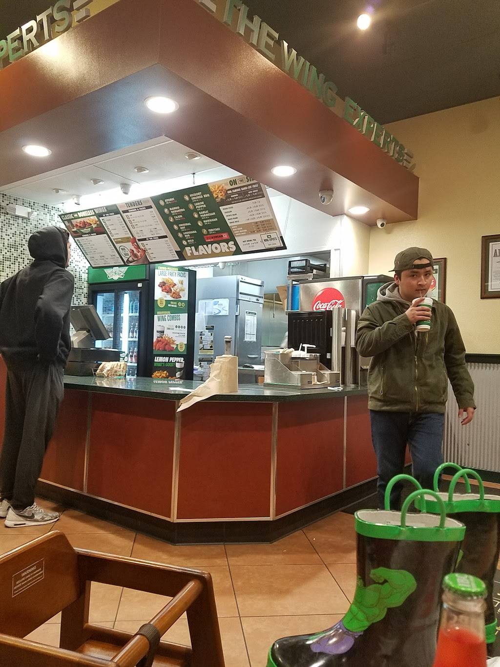 Wingstop | restaurant | 10722 Beverly Blvd Ste B, Whittier, CA 90601, USA | 5626999464 OR +1 562-699-9464