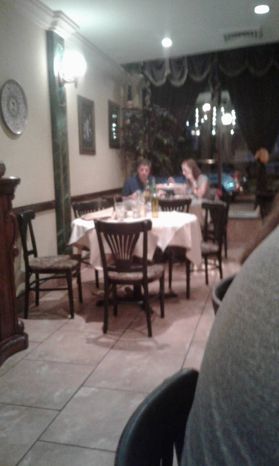 Villaggio Pizzaria Restaurante | restaurant | 7517 Amboy Rd, Staten Island, NY 10307, USA | 9292961146 OR +1 929-296-1146