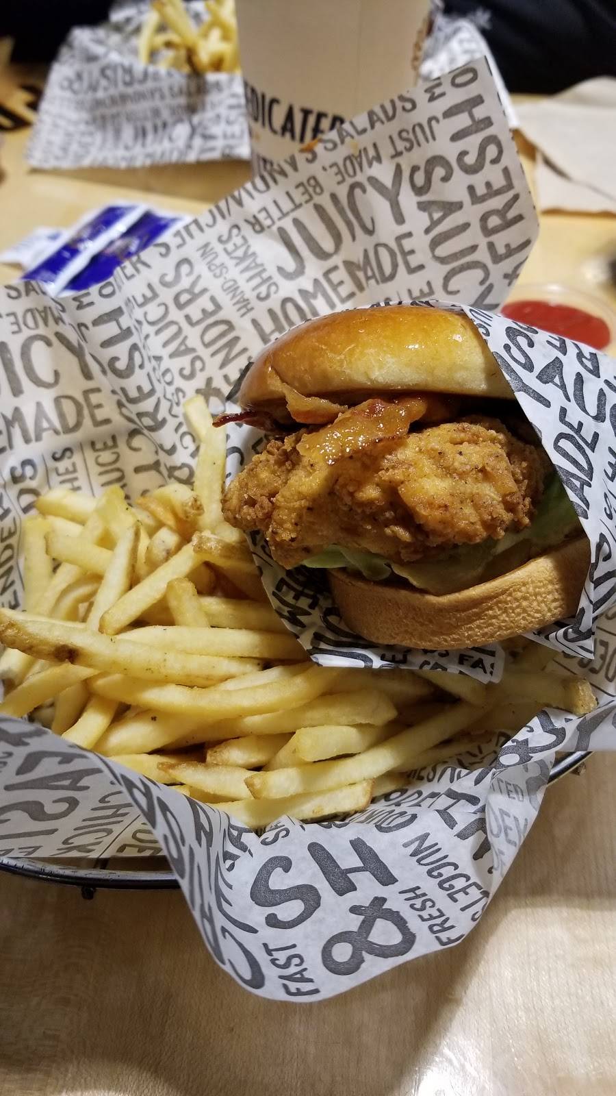 PDQ Restaurant | restaurant | 134 Gornto Lake Rd, Brandon, FL 33511, USA | 8138648519 OR +1 813-864-8519