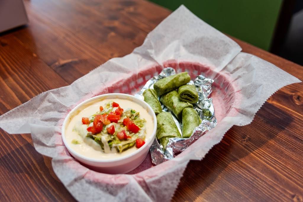 Paparitos Southwest Grill | restaurant | 103 Cumberland Plaza, Crossville, TN 38555, USA | 9313370565 OR +1 931-337-0565