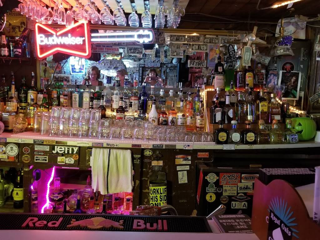 Whole Enchilada Restaurant | restaurant | 7902 CA-1, Moss Landing, CA 95039, USA | 8316333038 OR +1 831-633-3038