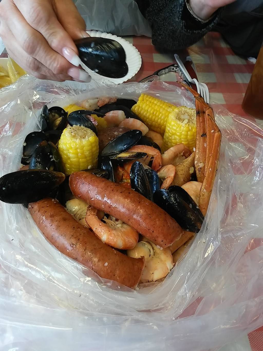 Down N Dirty Seafood Boil | restaurant | 6100 4th St NW, Albuquerque, NM 87107, USA | 5053450595 OR +1 505-345-0595