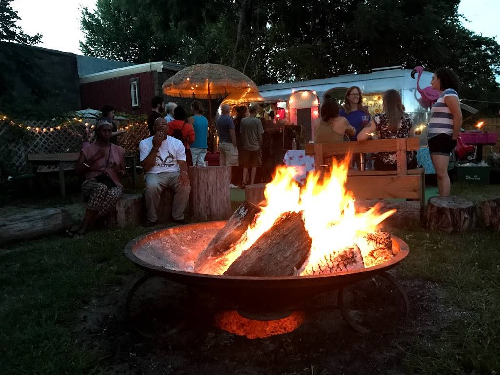 Pink Flamingo | restaurant | 2746 Vermont St, Detroit, MI 48216, USA | 3138014423 OR +1 313-801-4423