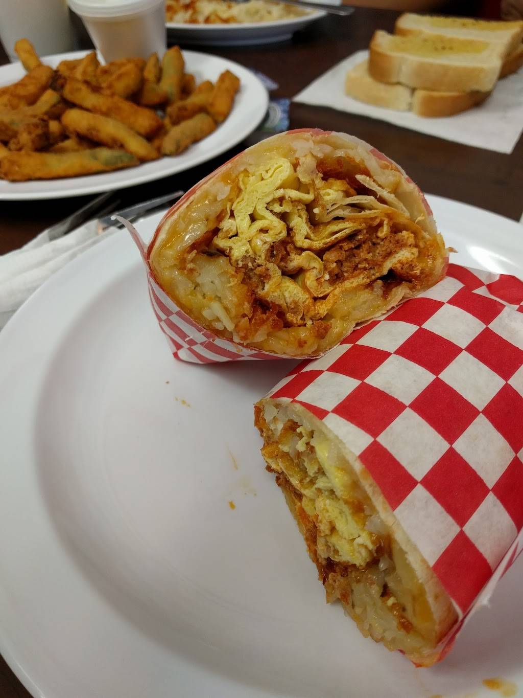 Shortyz | restaurant | 1631 N Placentia Ave, Fullerton, CA 92831, USA | 7146868226 OR +1 714-686-8226