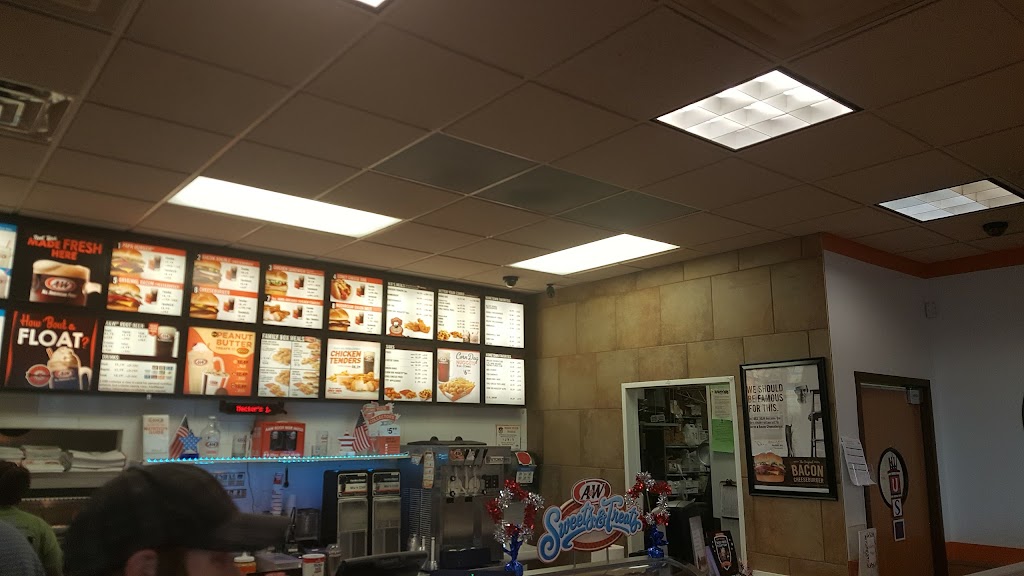 Shell | restaurant | 3730 10th St, Menominee, MI 49858, USA | 9063524181 OR +1 906-352-4181