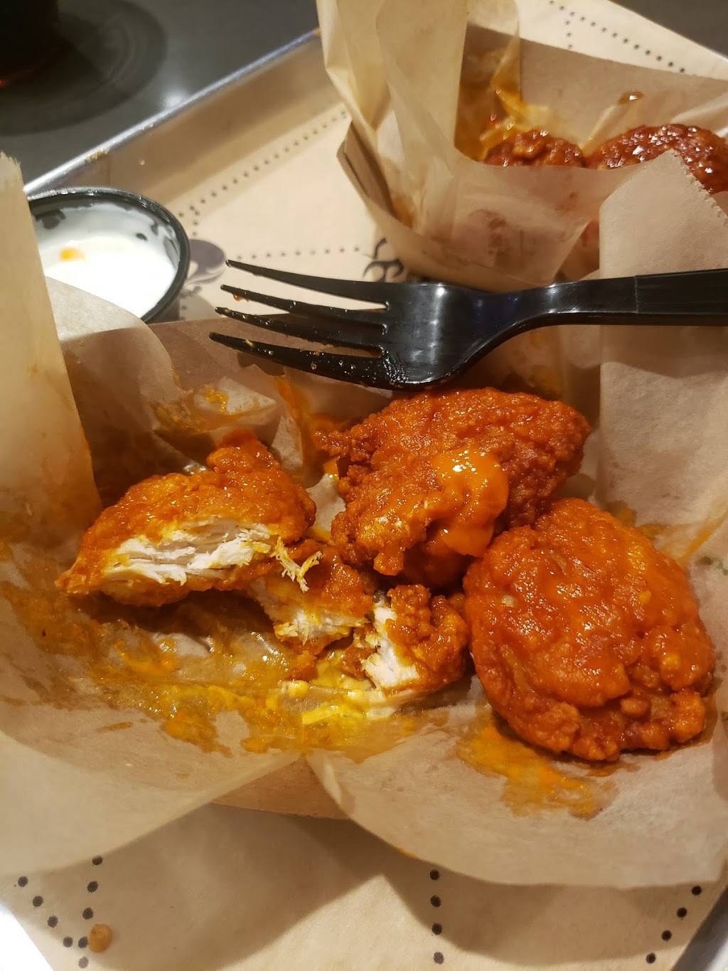 Fire Wings Hayward | restaurant | 24703 Amador St Suite 3, Hayward, CA 94544, USA | 5102447498 OR +1 510-244-7498