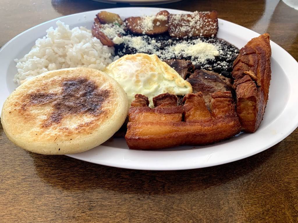 Mi Pana Latín American Cuisine | restaurant | 2241 Highland Ave, National City, CA 91950, USA | 6198564106 OR +1 619-856-4106