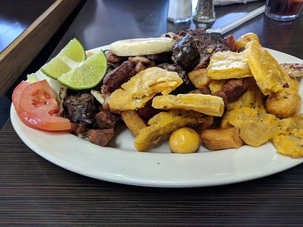 Mi Tierra Restaurant | bakery | 5818, 816 E Arrowood Rd, Charlotte, NC 28217, USA | 7045563044 OR +1 704-556-3044