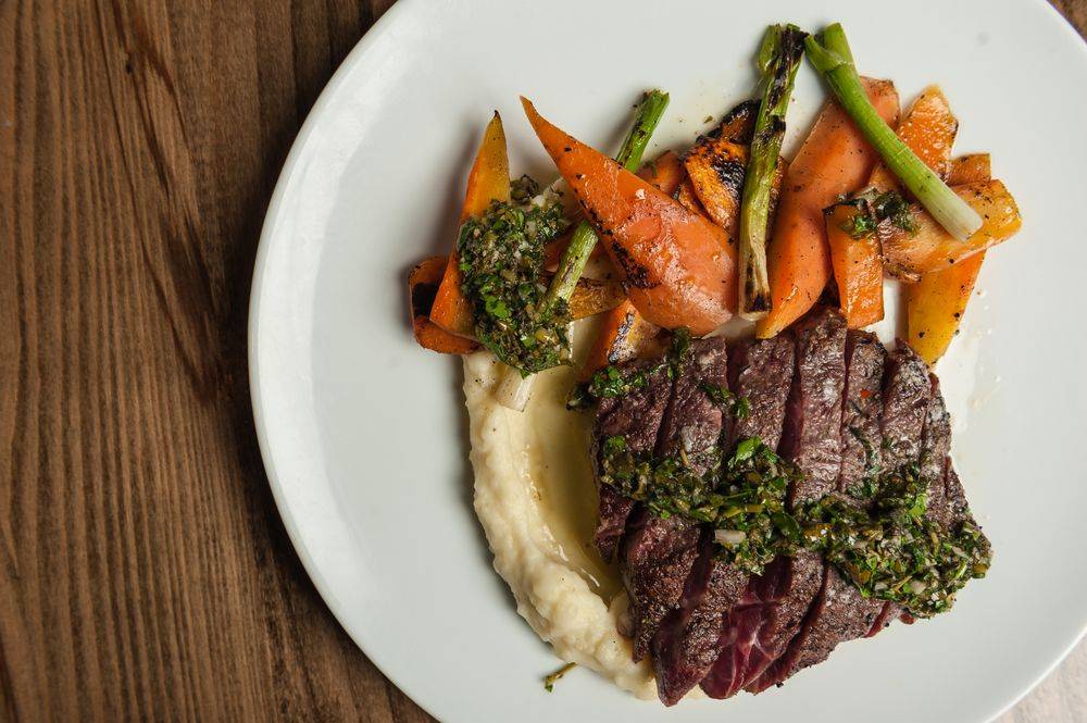 204 North Kitchen and Cocktails | restaurant | 204 N Tryon St, Charlotte, NC 28202, USA | 7043333747 OR +1 704-333-3747