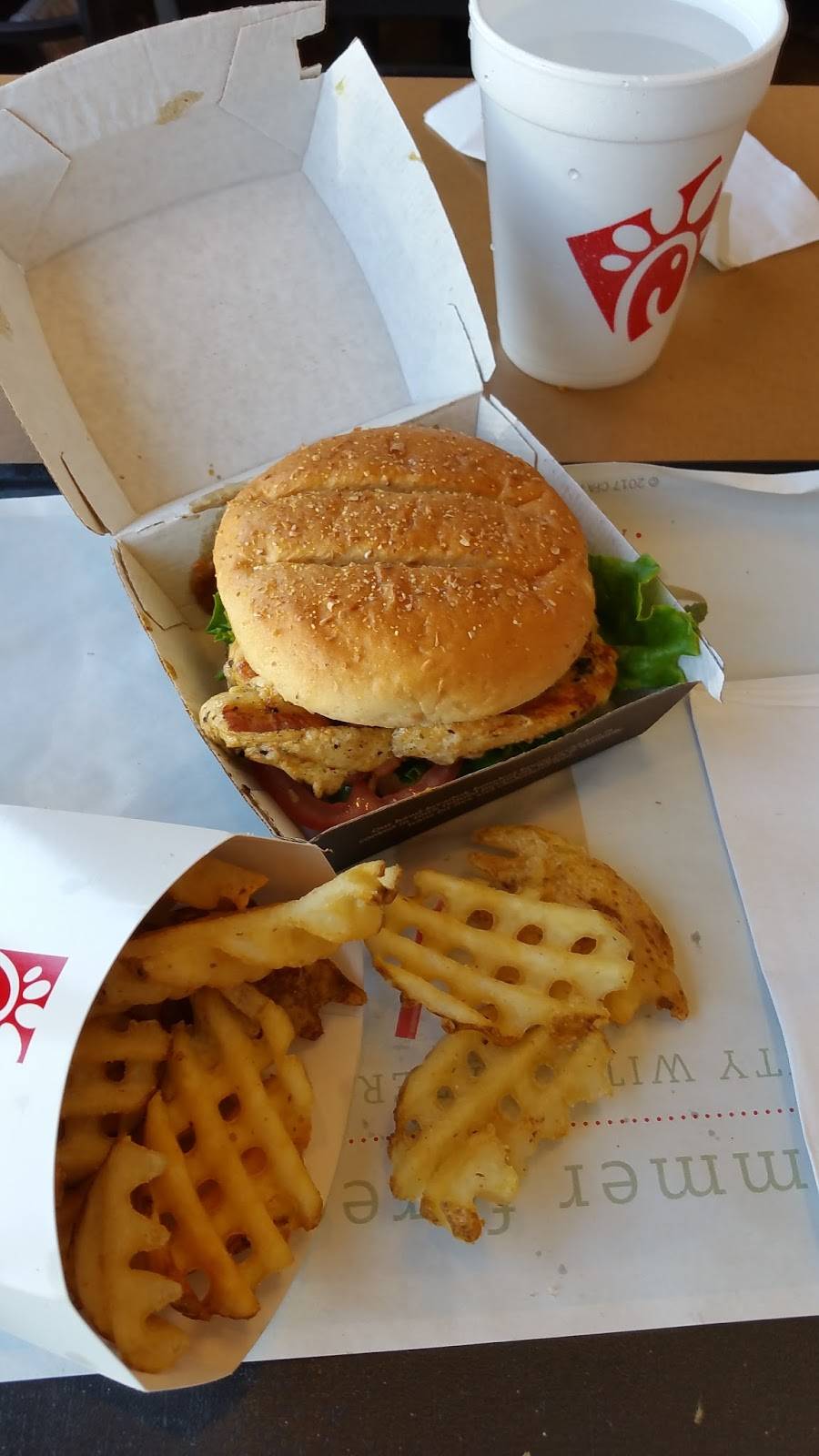 Chick-fil-A | restaurant | 8875 Tampa Ave, Northridge, CA 91324, USA | 8188823106 OR +1 818-882-3106
