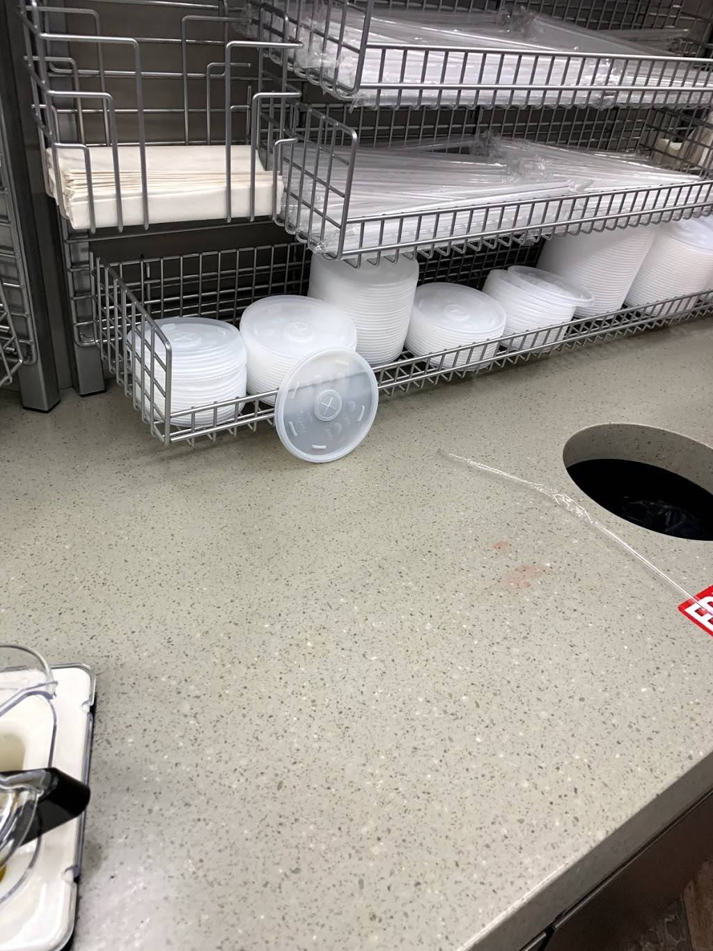 Thortons | bakery | 4170 Taylor Blvd, Louisville, KY 40215, USA | 5023664928 OR +1 502-366-4928