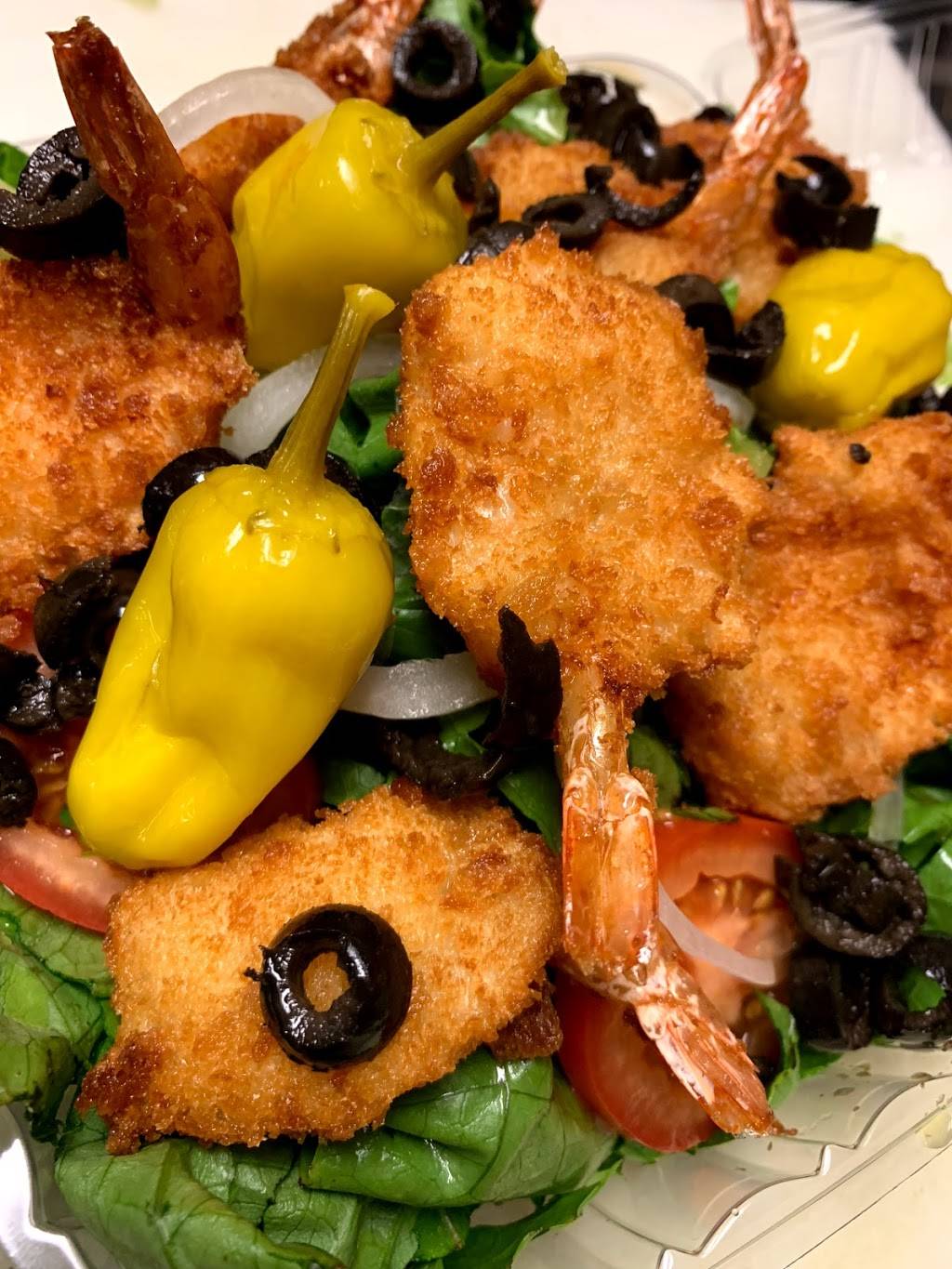 Crown Fried Chicken | restaurant | 205 Broadway #2, Lawrence, MA 01840, USA | 9786823785 OR +1 978-682-3785