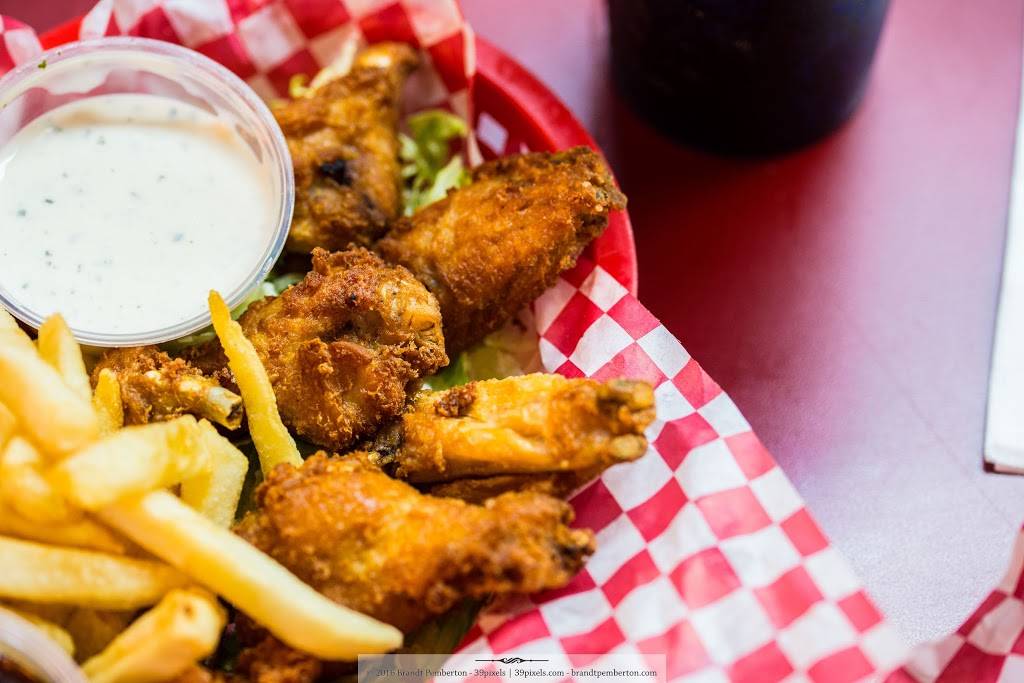 Chucks Hamburgers | restaurant | 5939 Pacific Ave, Stockton, CA 95207, USA | 2094739977 OR +1 209-473-9977