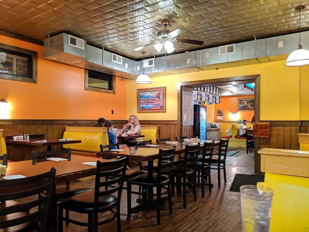 Chabelitas Mexican Restaurant | restaurant | 1124 Sparta St, McMinnville, TN 37110, USA | 9315079500 OR +1 931-507-9500