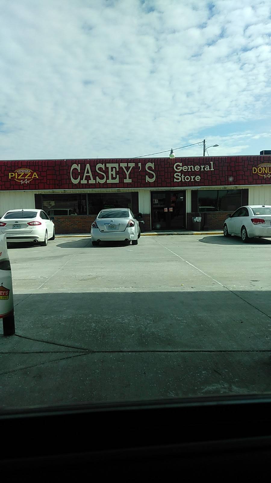 Caseys | restaurant | 2520 Rangeline St, Columbia, MO 65202, USA | 5738757067 OR +1 573-875-7067