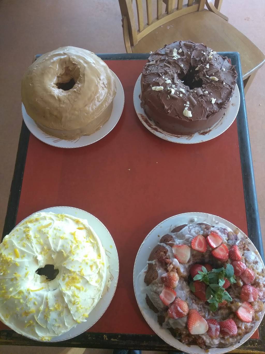 Sweet Peaches | bakery | 1800 W Muhammad Ali Blvd, Louisville, KY 40203, USA | 5023560232 OR +1 502-356-0232