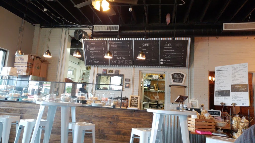 Uptown Downtown | restaurant | 94 S Vienna St, Ruston, LA 71270, USA | 3182556771 OR +1 318-255-6771