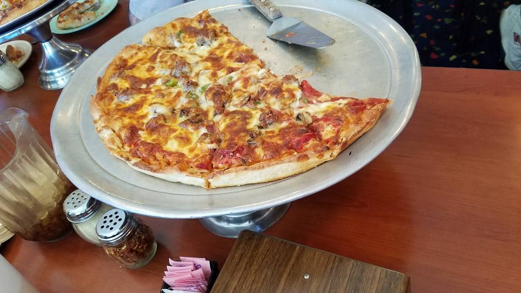 Tonis Pizza House | restaurant | 4320 Holland Road, Virginia Beach, VA 23452, USA | 7573402851 OR +1 757-340-2851