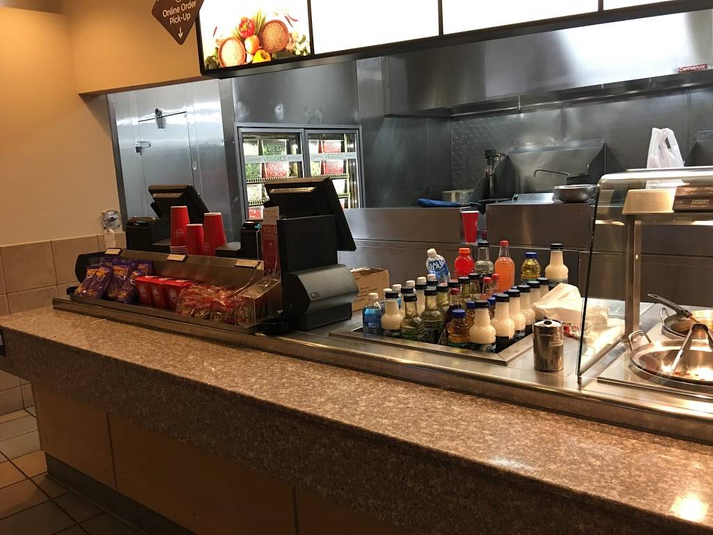 Panda Express | meal takeaway | 44421 20th St E, Lancaster, CA 93535, USA | 6617231907 OR +1 661-723-1907