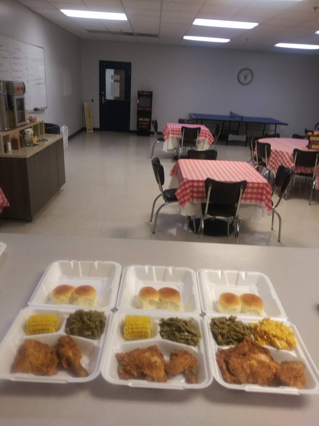 HoneyBees HomeStyle | restaurant | 2215 Madison St Suite A, Clarksville, TN 37043, USA | 9313781969 OR +1 931-378-1969