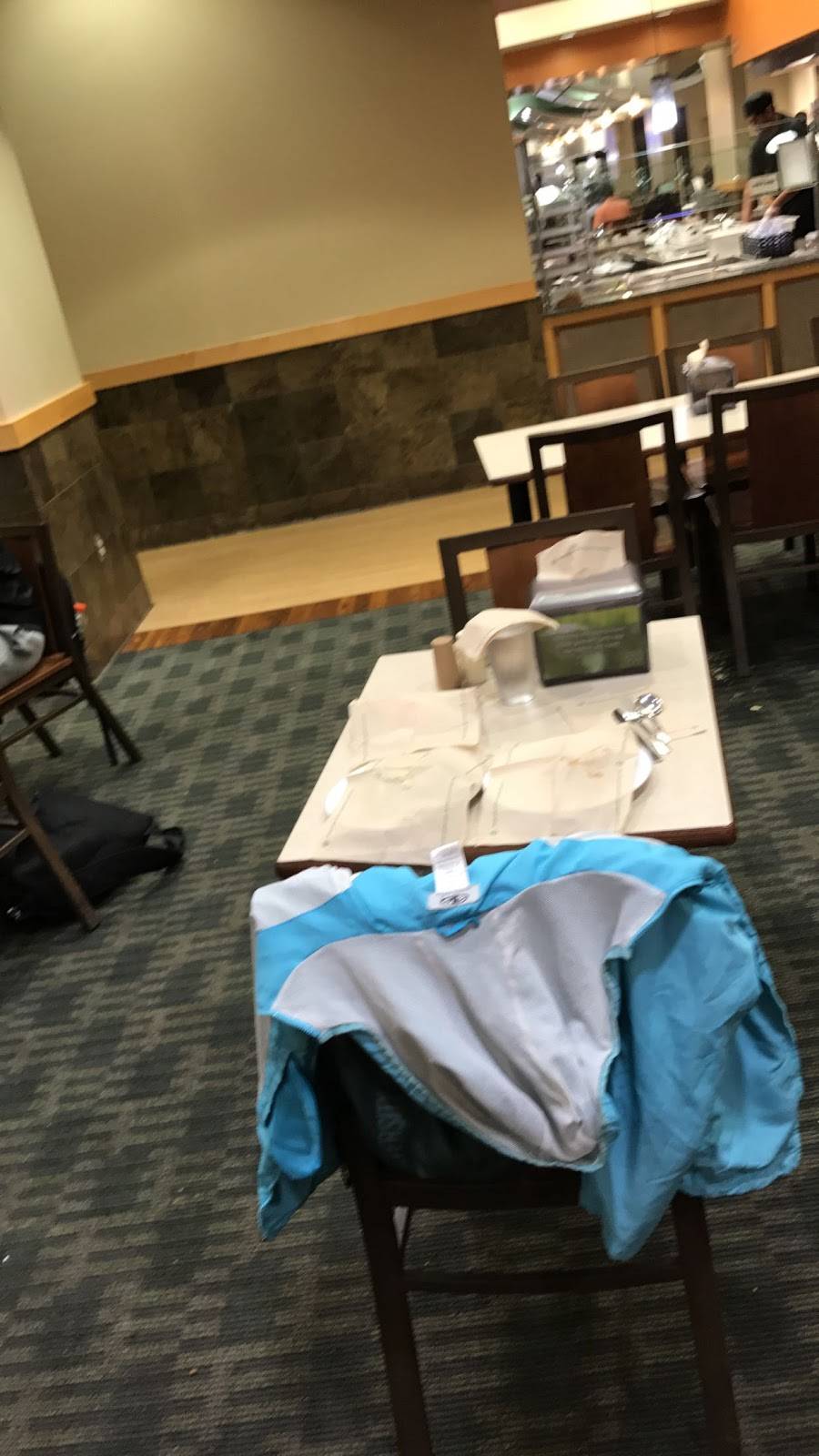 University of North Carolina Crown Dining Hall | restaurant | 8845 Craver Rd, Charlotte, NC 28262, USA | 7046877337 OR +1 704-687-7337