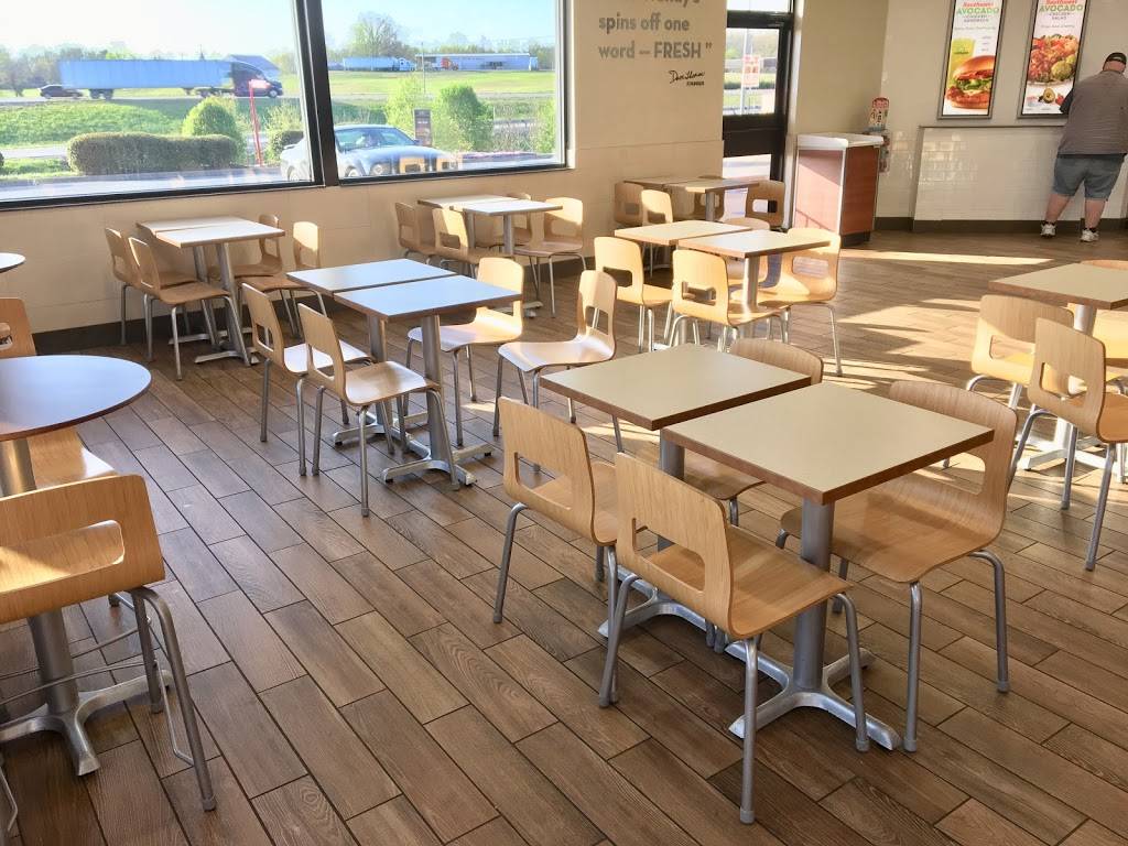 Wendys | restaurant | 3663 Roy Messer Hwy, White Pine, TN 37890, USA | 8656748009 OR +1 865-674-8009